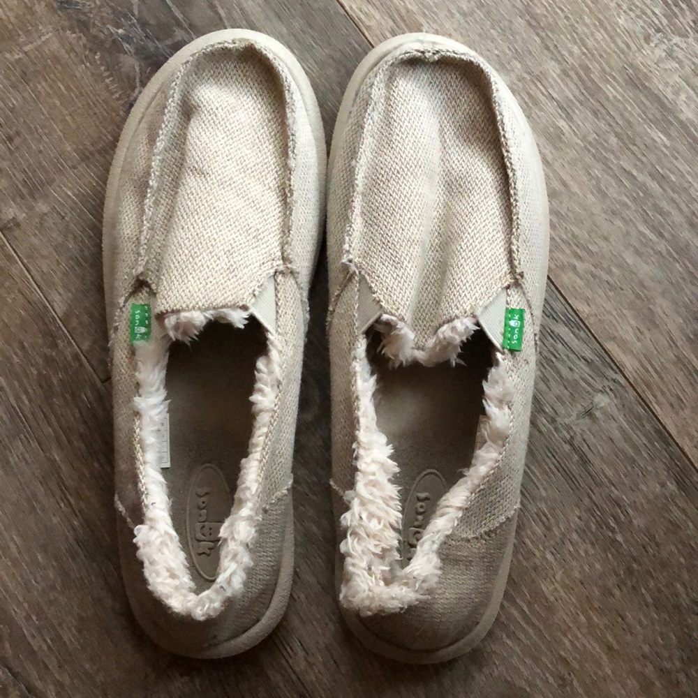 Women’s Sanuk Donna hemp chill slip ons
